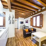 Central Patio Loft Apartamento Granada