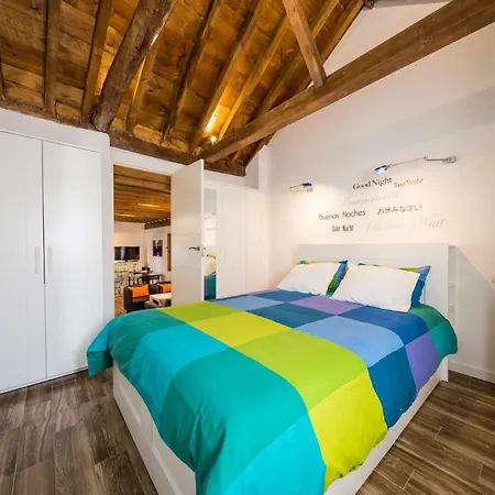 Apartamento Central Patio Loft Granada